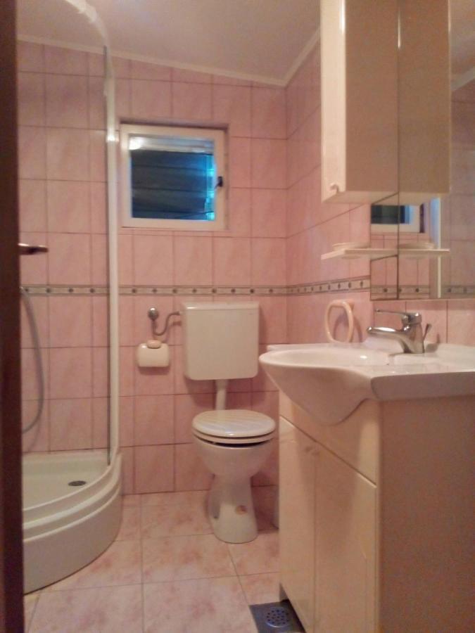 Ferienhaus Anais Apartment Bilice Bagian luar foto